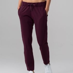 🍋Lululemon On The Fly Pant